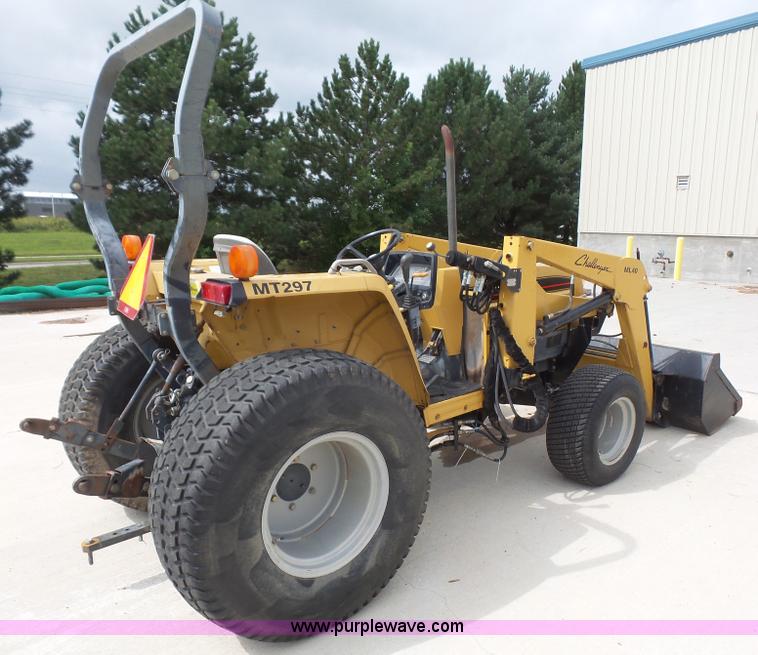 image for item K3499 Challenger MT297 MFWD tractor