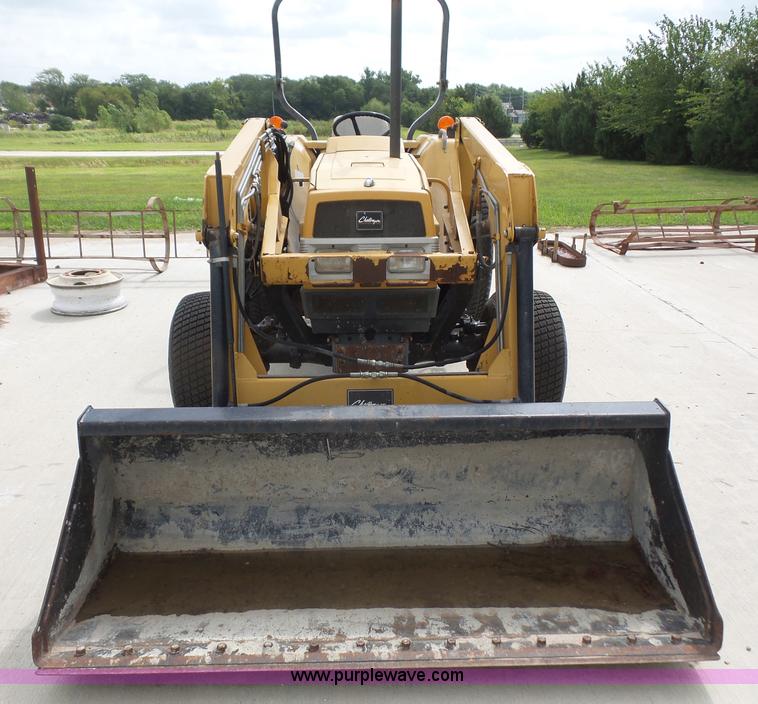 image for item K3499 Challenger MT297 MFWD tractor