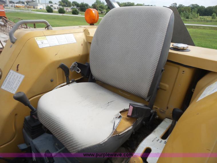 image for item K3499 Challenger MT297 MFWD tractor