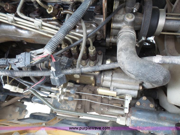 image for item K3499 Challenger MT297 MFWD tractor