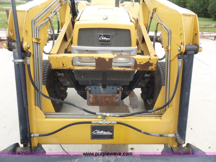 image for item K3499 Challenger MT297 MFWD tractor