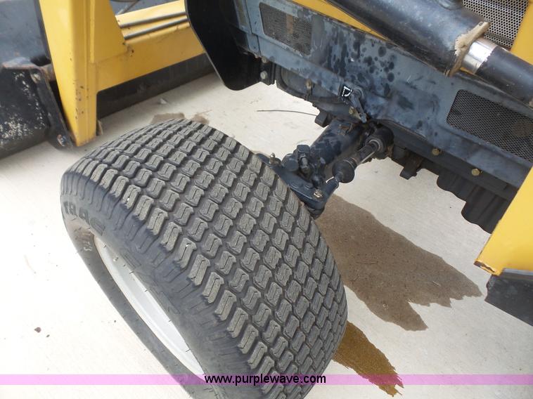 image for item K3499 Challenger MT297 MFWD tractor