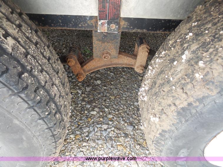 image for item K3583 2009 PJ equipment trailer