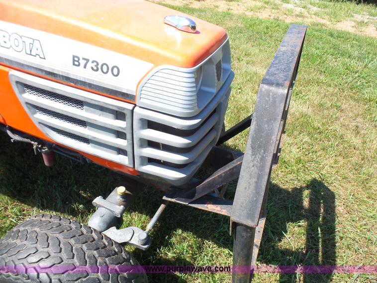 image for item K3740 Kubota B7300HST tractor