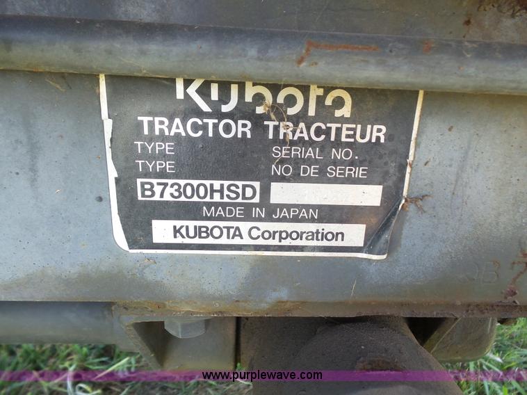 image for item K3740 Kubota B7300HST tractor