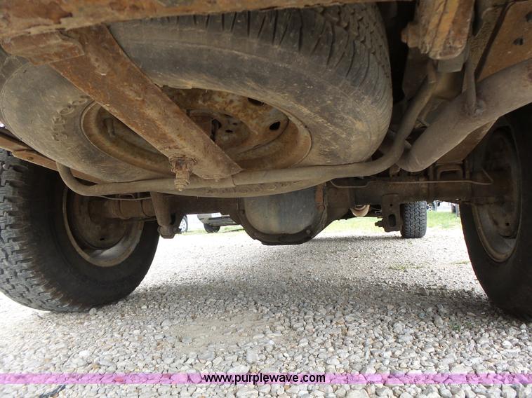 image for item K5709 1992 Ford Ranger SuperCab pickup truck