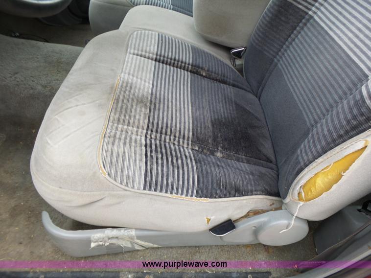 image for item K5709 1992 Ford Ranger SuperCab pickup truck