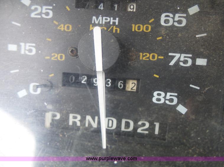 image for item K5709 1992 Ford Ranger SuperCab pickup truck