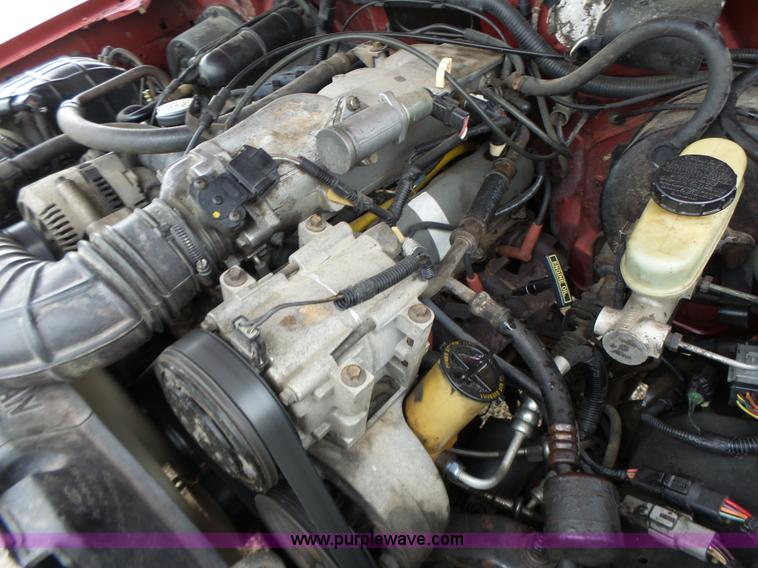 image for item K5709 1992 Ford Ranger SuperCab pickup truck