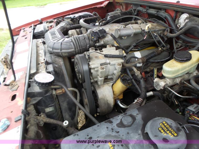 image for item K5709 1992 Ford Ranger SuperCab pickup truck