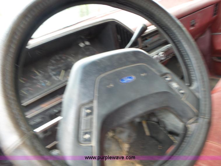 image for item K5711 1988 Ford F350 rollback truck