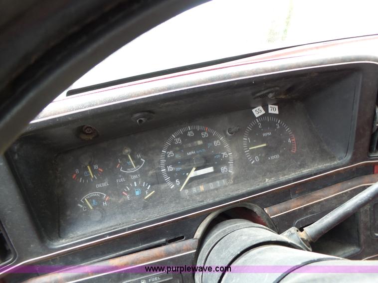 image for item K5711 1988 Ford F350 rollback truck