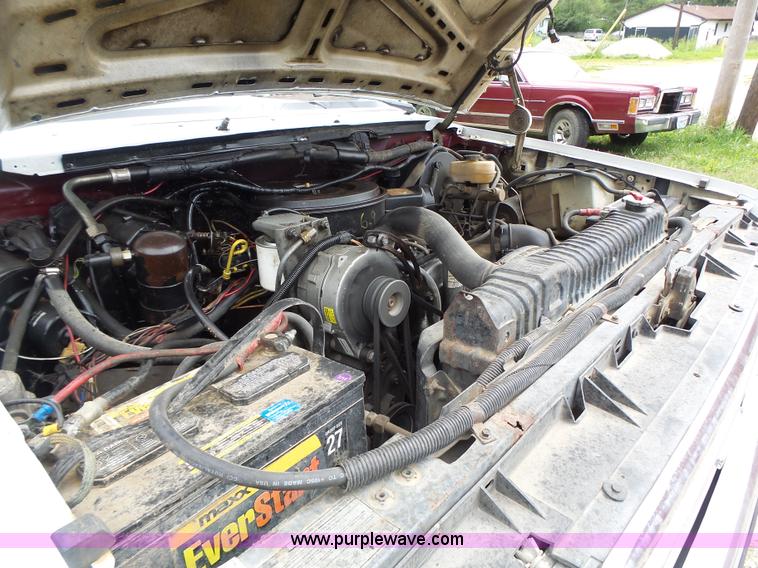 image for item K5711 1988 Ford F350 rollback truck