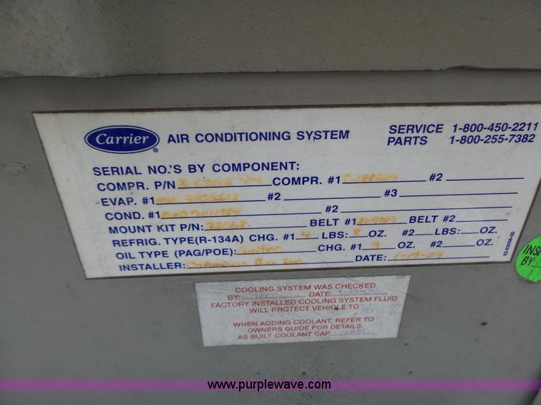 image for item K5719 2009 Ford E450 Champion bus