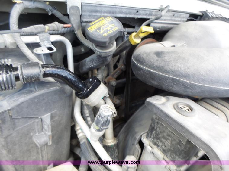 image for item K5719 2009 Ford E450 Champion bus