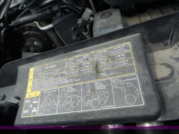 image for item K5719 2009 Ford E450 Champion bus