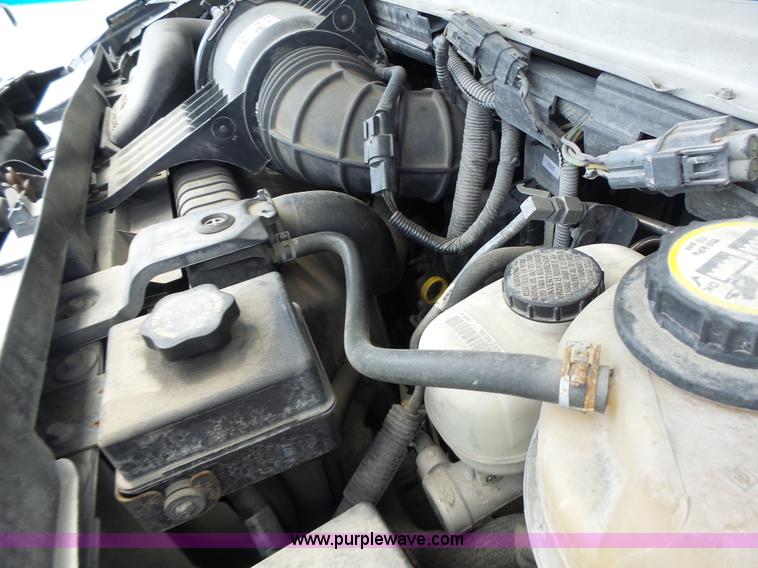 image for item K5719 2009 Ford E450 Champion bus