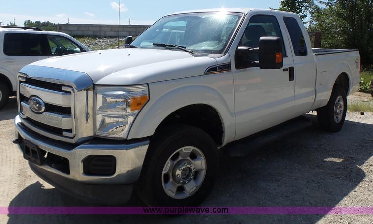 image for item K5721 2011 Ford F250 Super Duty SuperCab pickup truck