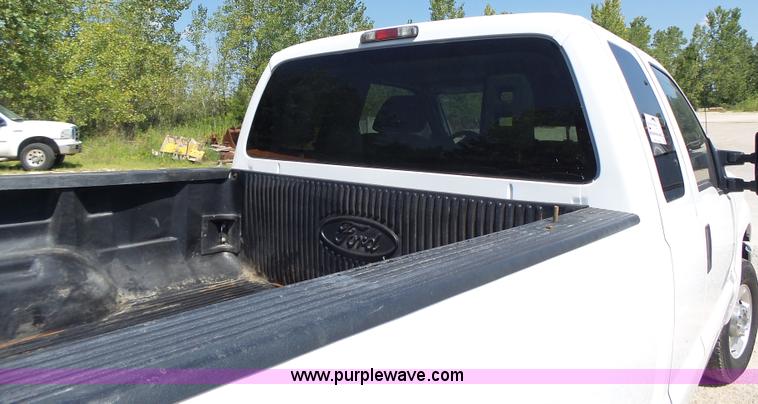 image for item K5721 2011 Ford F250 Super Duty SuperCab pickup truck