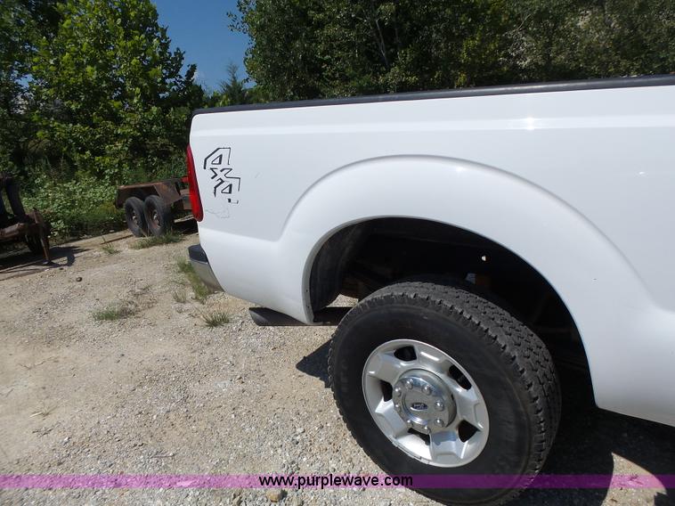 image for item K5721 2011 Ford F250 Super Duty SuperCab pickup truck