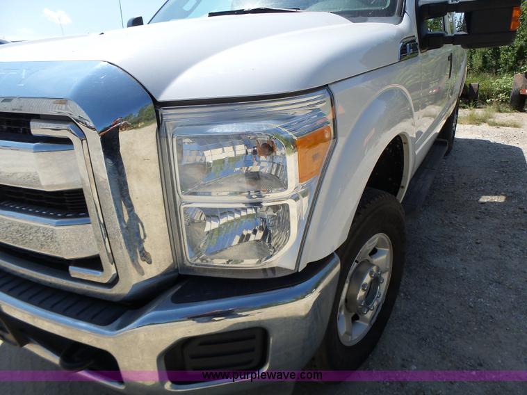 image for item K5721 2011 Ford F250 Super Duty SuperCab pickup truck