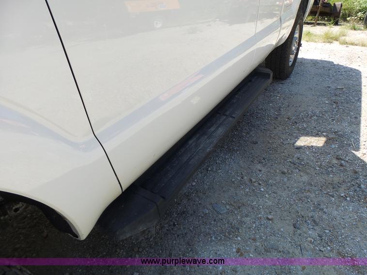 image for item K5721 2011 Ford F250 Super Duty SuperCab pickup truck