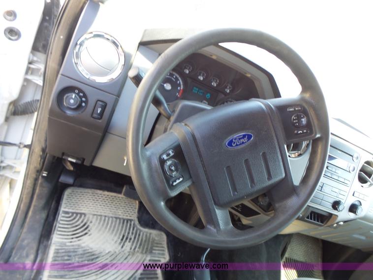 image for item K5721 2011 Ford F250 Super Duty SuperCab pickup truck