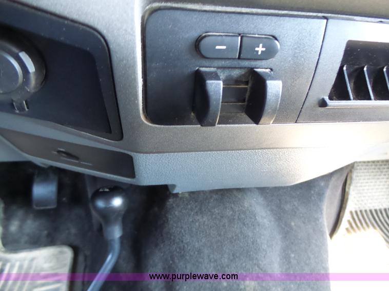 image for item K5721 2011 Ford F250 Super Duty SuperCab pickup truck