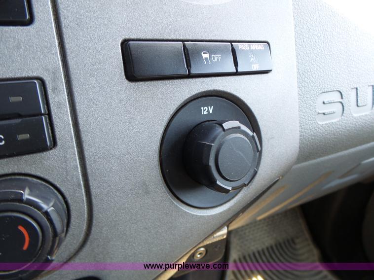 image for item K5721 2011 Ford F250 Super Duty SuperCab pickup truck