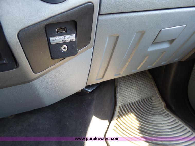 image for item K5721 2011 Ford F250 Super Duty SuperCab pickup truck