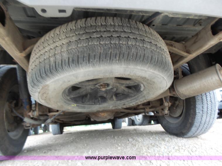 image for item K5724 2007 Chevrolet Suburban 1500 SUV