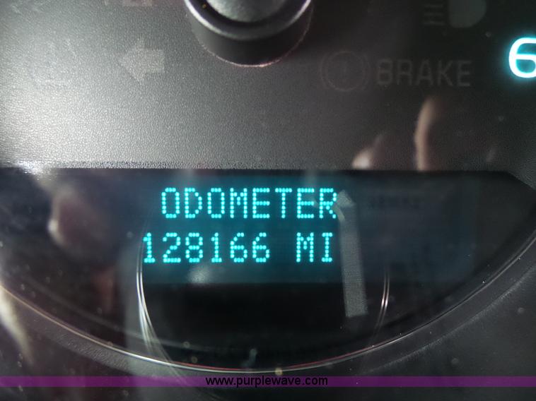 image for item K5724 2007 Chevrolet Suburban 1500 SUV