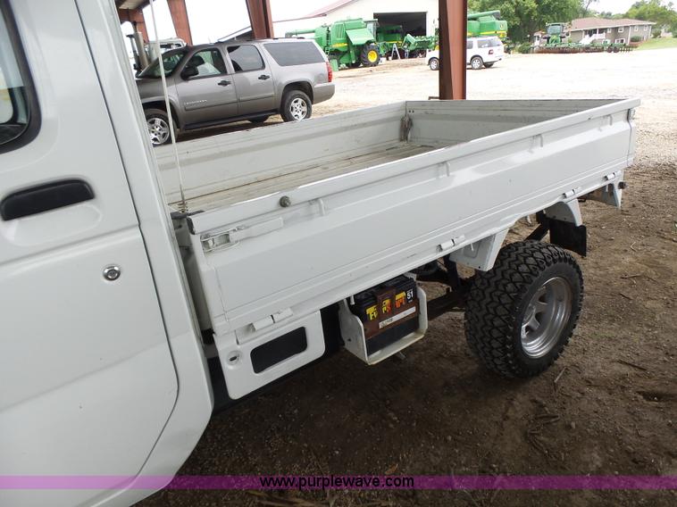 image for item K5725 Mazda Scrum mini truck