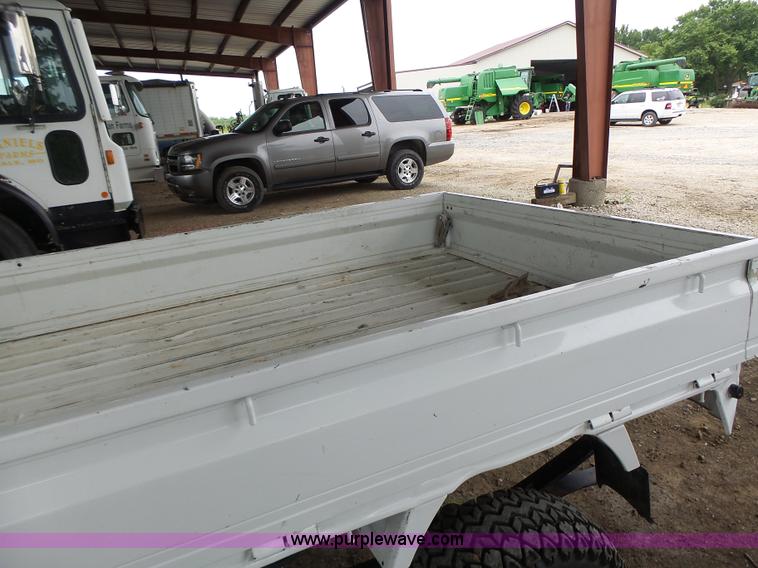 image for item K5725 Mazda Scrum mini truck