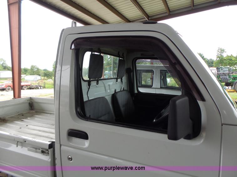 image for item K5725 Mazda Scrum mini truck