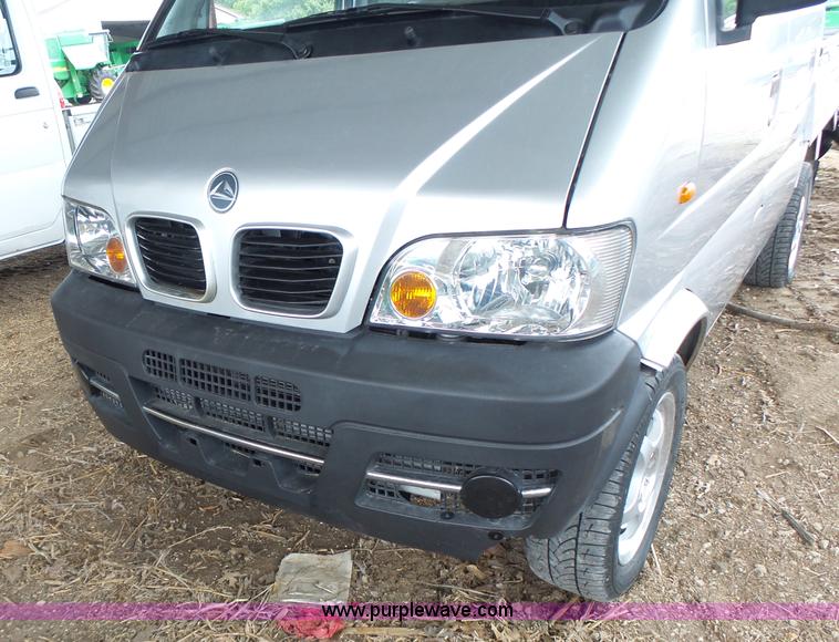 image for item K5727 Shandong LZ9708 mini truck