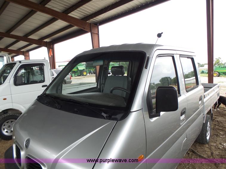 image for item K5727 Shandong LZ9708 mini truck