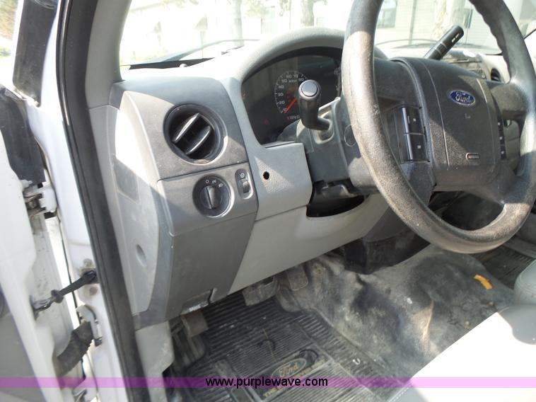 image for item K5738 2008 Ford F150 SuperCab pickup truck