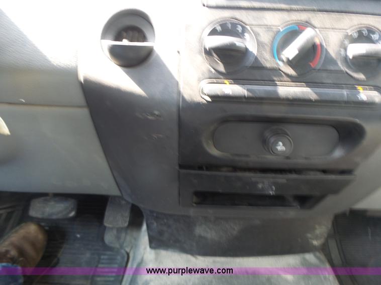 image for item K5738 2008 Ford F150 SuperCab pickup truck