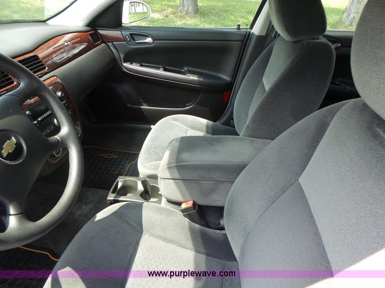 image for item K5742 2010 Chevrolet Impala