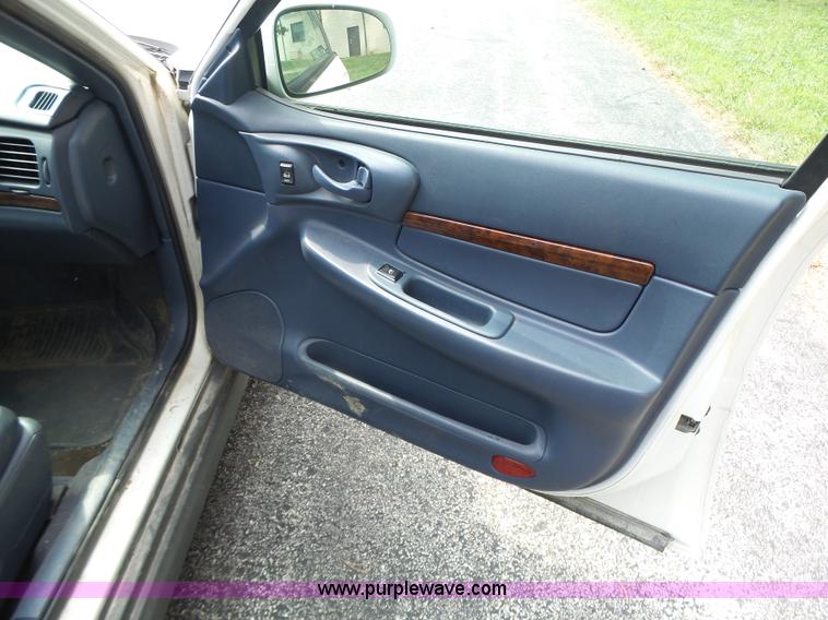 image for item K5743 2003 Chevrolet Impala