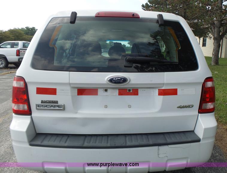 image for item K5746 2008 Ford Escape