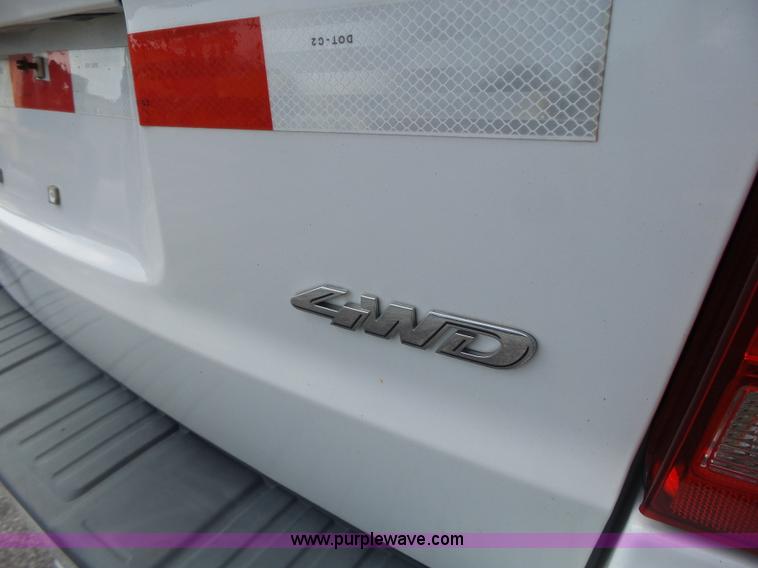 image for item K5746 2008 Ford Escape