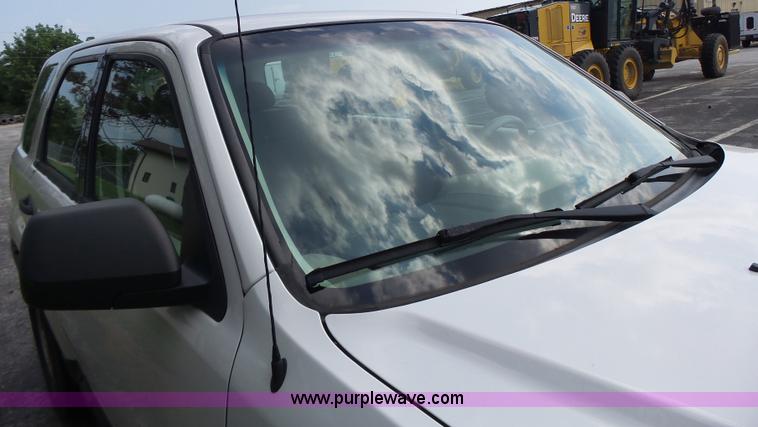 image for item K5746 2008 Ford Escape