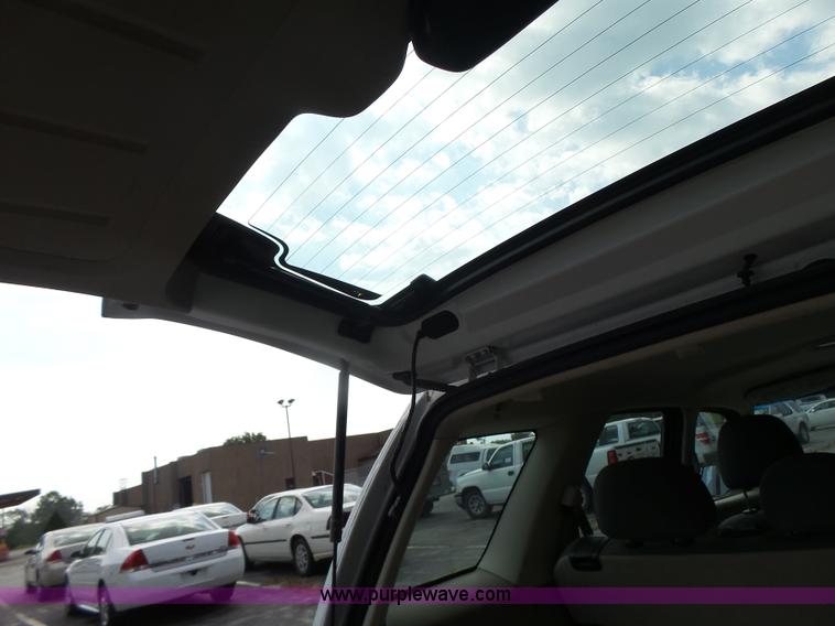 image for item K5746 2008 Ford Escape