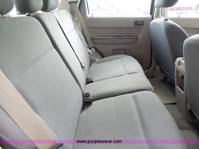 image for item K5746 2008 Ford Escape