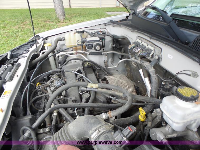 image for item K5746 2008 Ford Escape