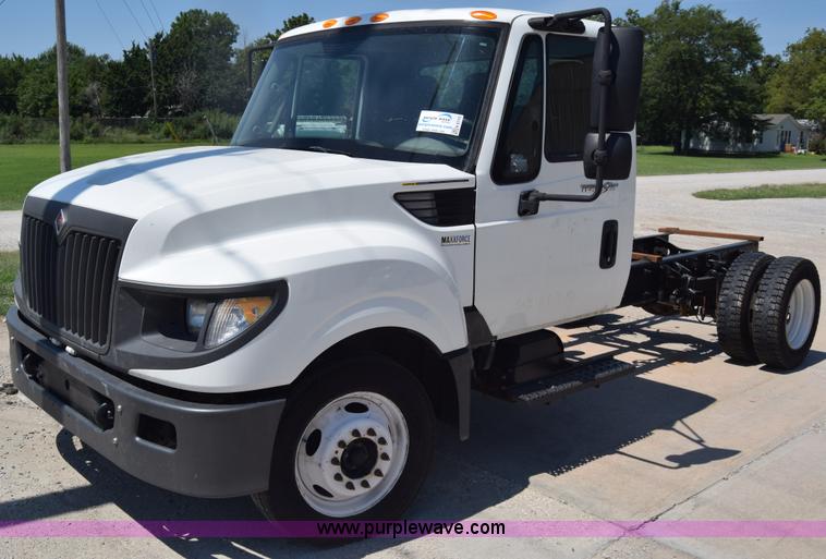 image for item K6715 2014 International TerraStar truck chassis