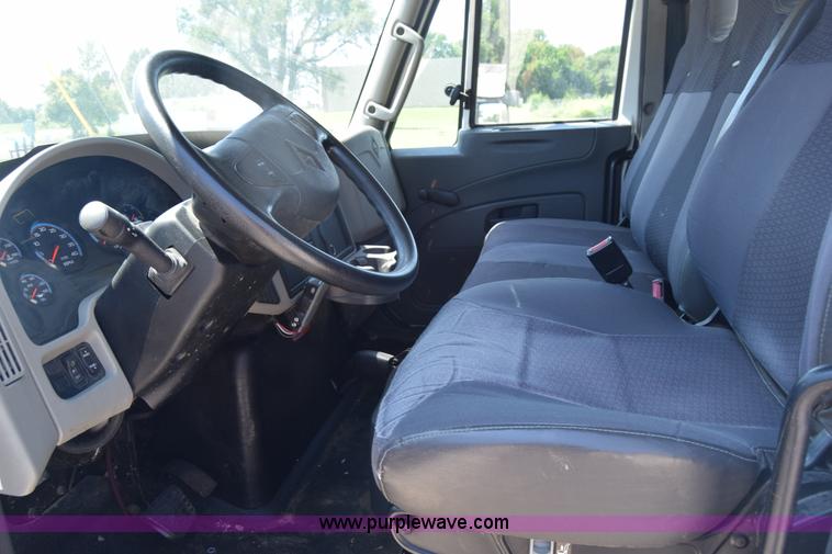 image for item K6715 2014 International TerraStar truck chassis