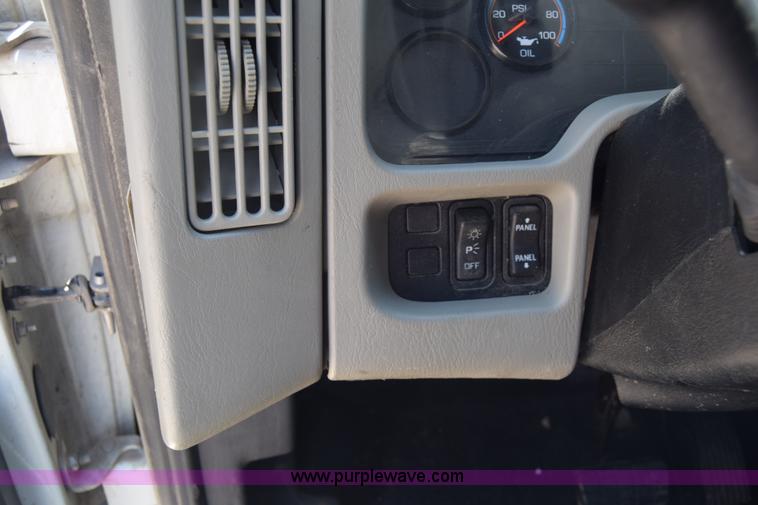 image for item K6715 2014 International TerraStar truck chassis